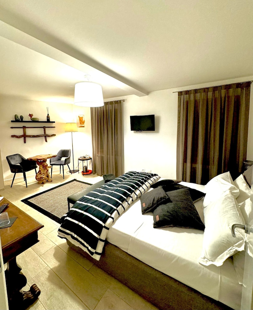 B&B Fortuny 9/69