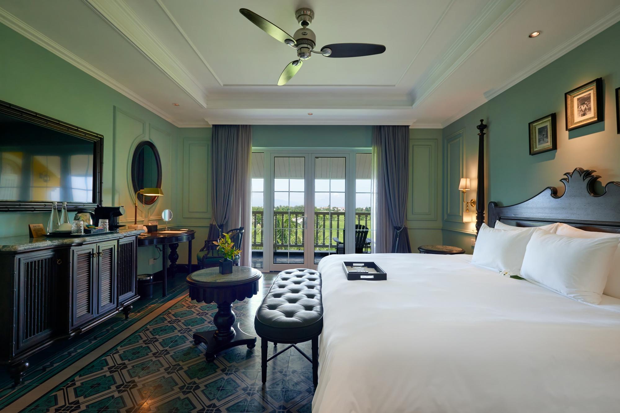 Executive, Suite, Pool View, Club Wing