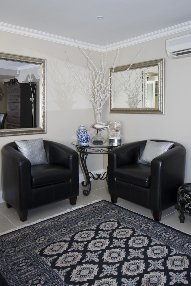 Forest Manor Boutique Guesthouse 25/40