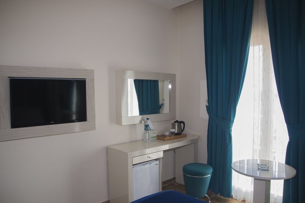 Avesis Hotel 22/32