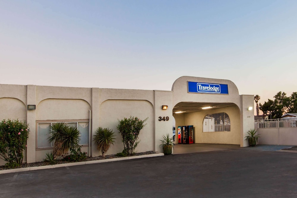 Travelodge By Wyndham Los Banos CA 3/26