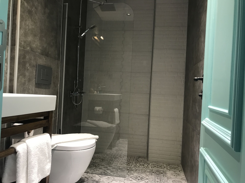Bi Salkim Bozcaada Otel 19/20