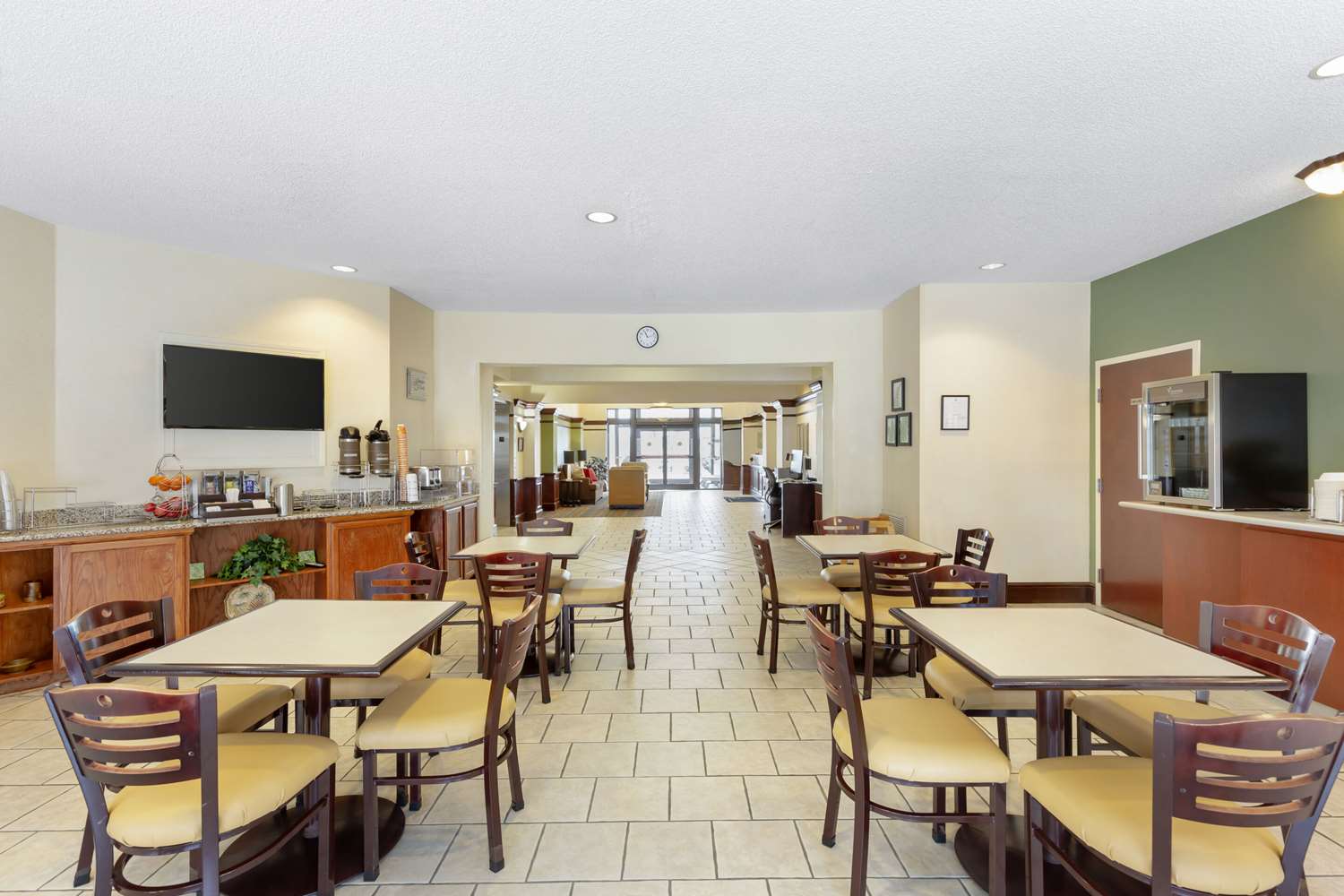 Sleep Inn & Suites Danville Hwy 58 30/35
