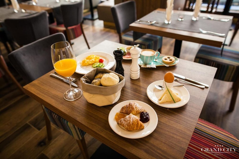 Grand City Hotel Wroclaw 35/50