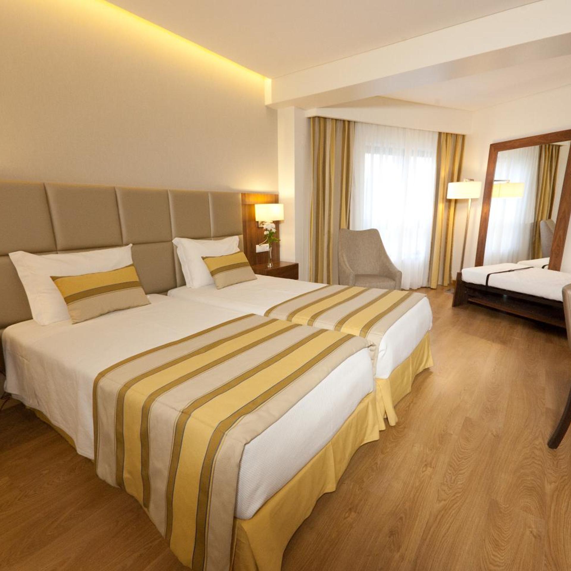 Room, Double or Twin Bed, with Extra Bed