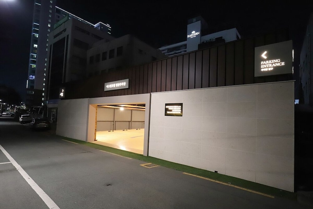Dongdaegu Station Eastern Hotel 42/49