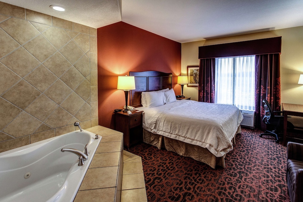 Hampton Inn Junction City Kansas 12/39