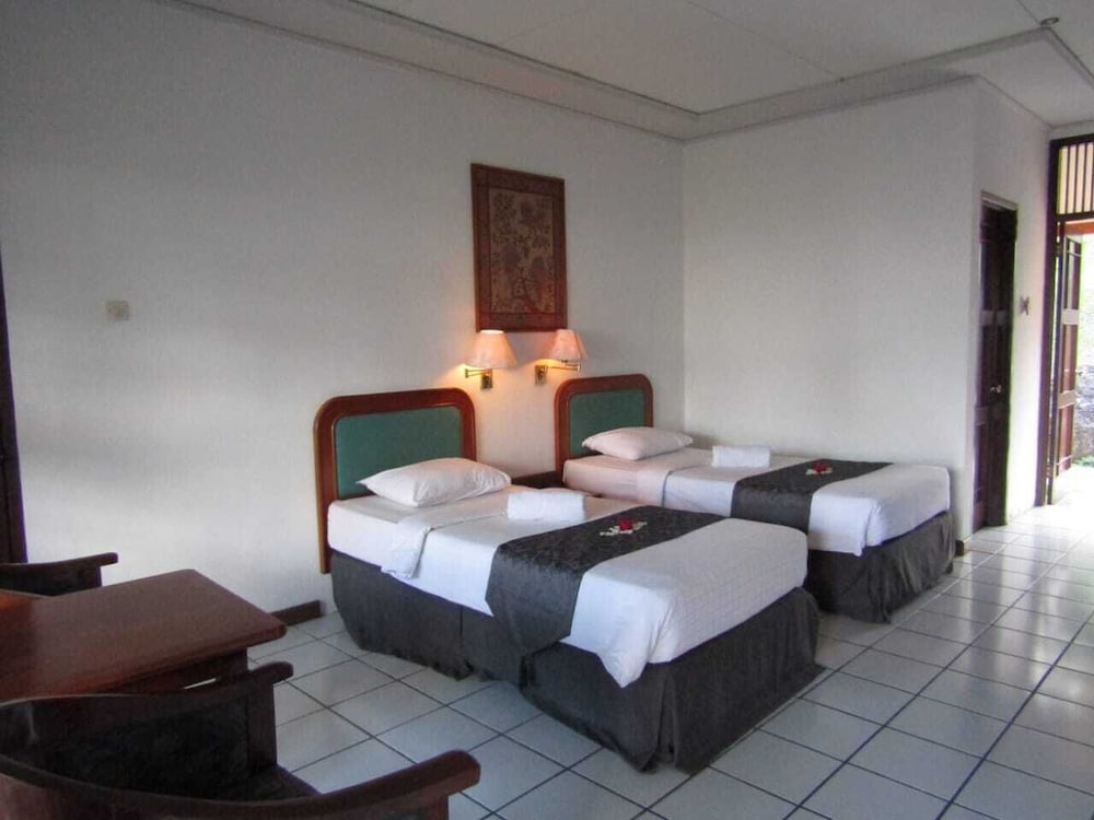 Amanda Hills Hotel 26/47