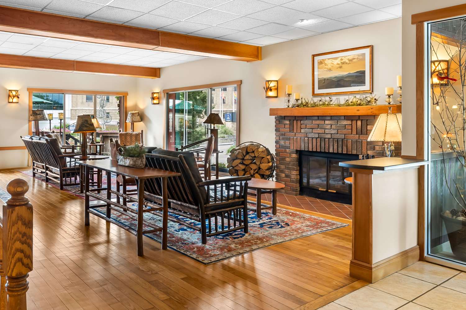Best Western Adirondack Inn 14/17