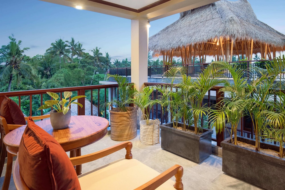 Ubud Nyuh Bali Resort & Spa 56/74