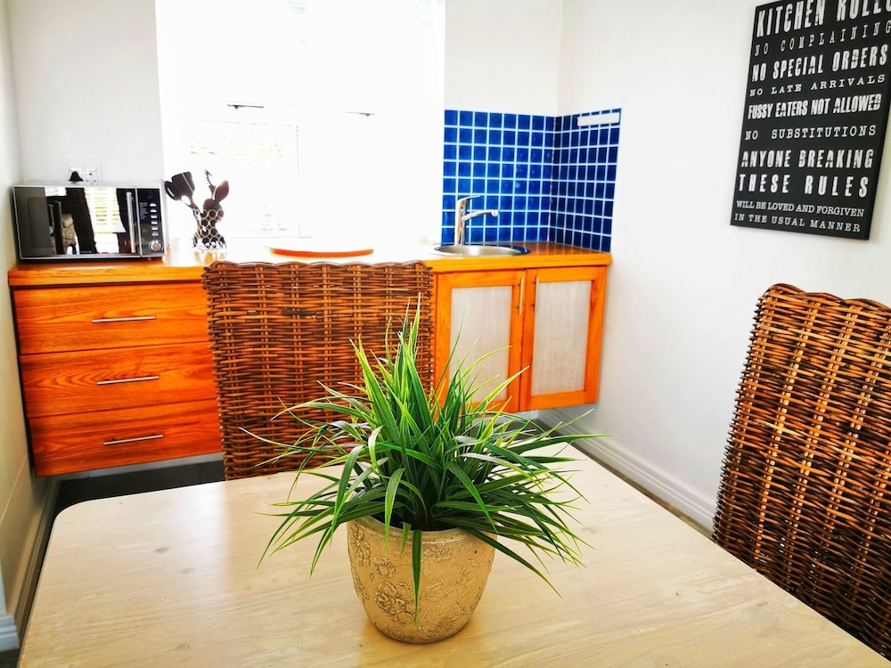 Bellamente Sirene Guesthouse 5/43