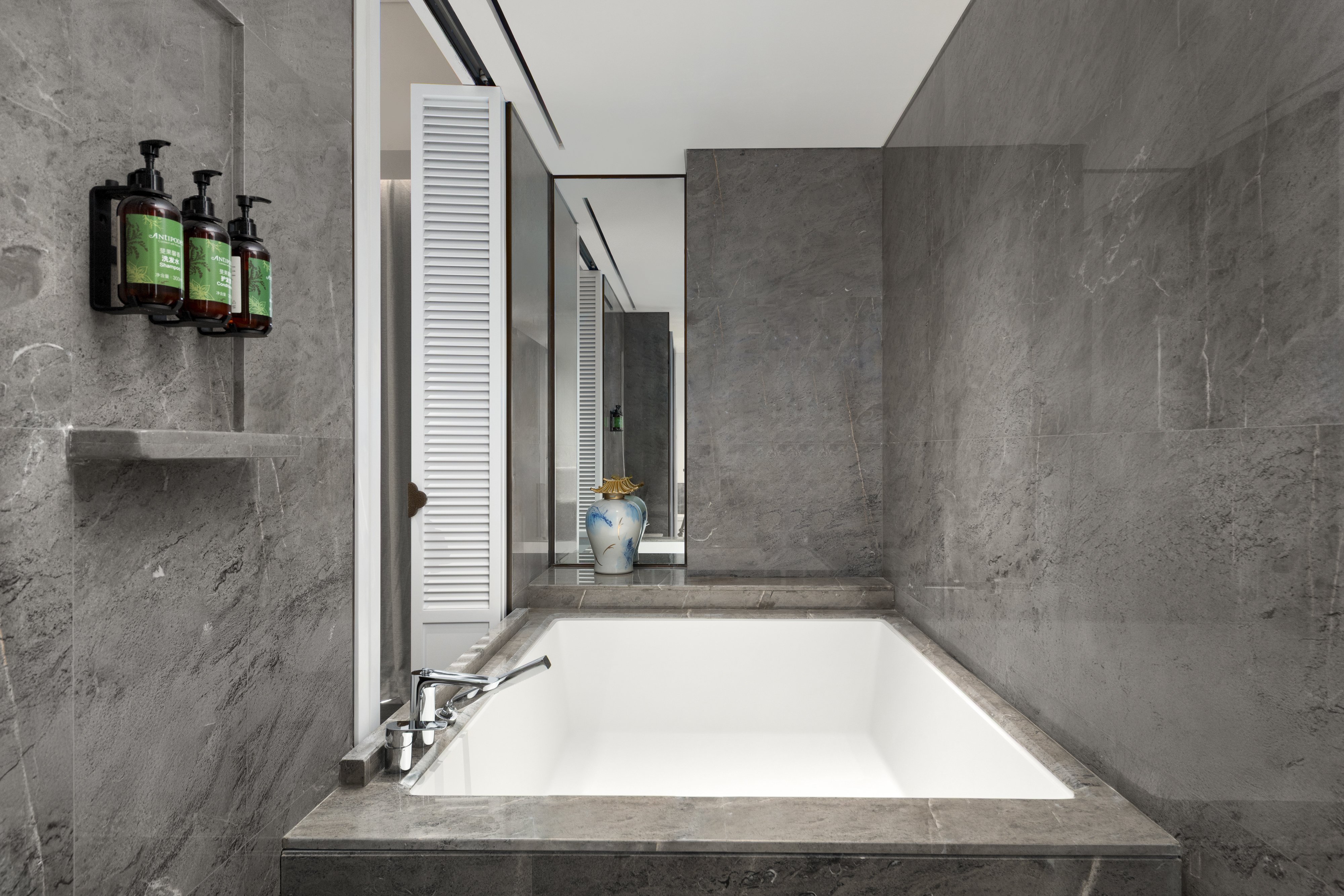 Crowne Plaza Beijing Tongzhou by IHG 50/50
