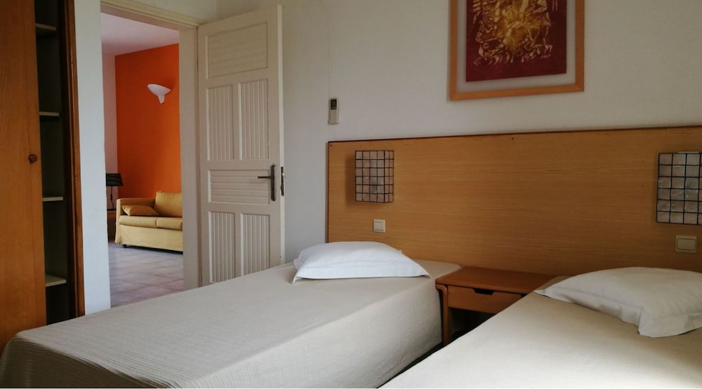 Foya Branca Resort Hotel 10/43