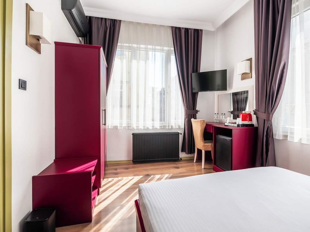 غرفة مفردة بسرير مزدوج، Azze Hotel 7/10