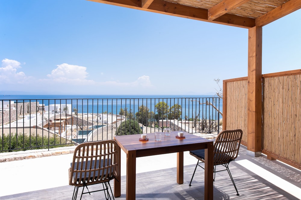 KOIA All Suite Wellbeing Resort 61/73