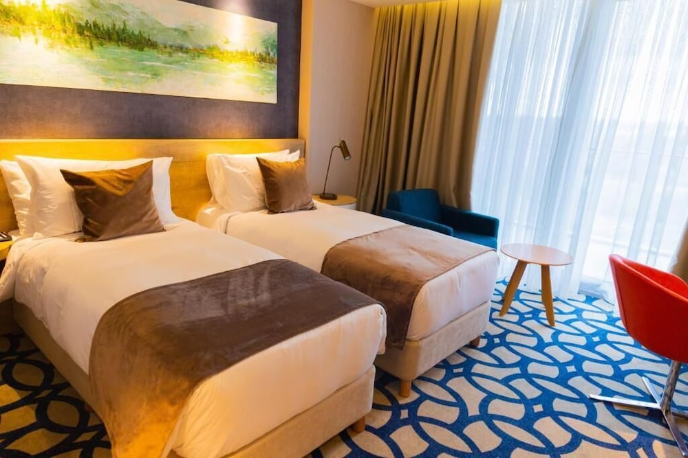 Superior, Twin Beds, No Balcony