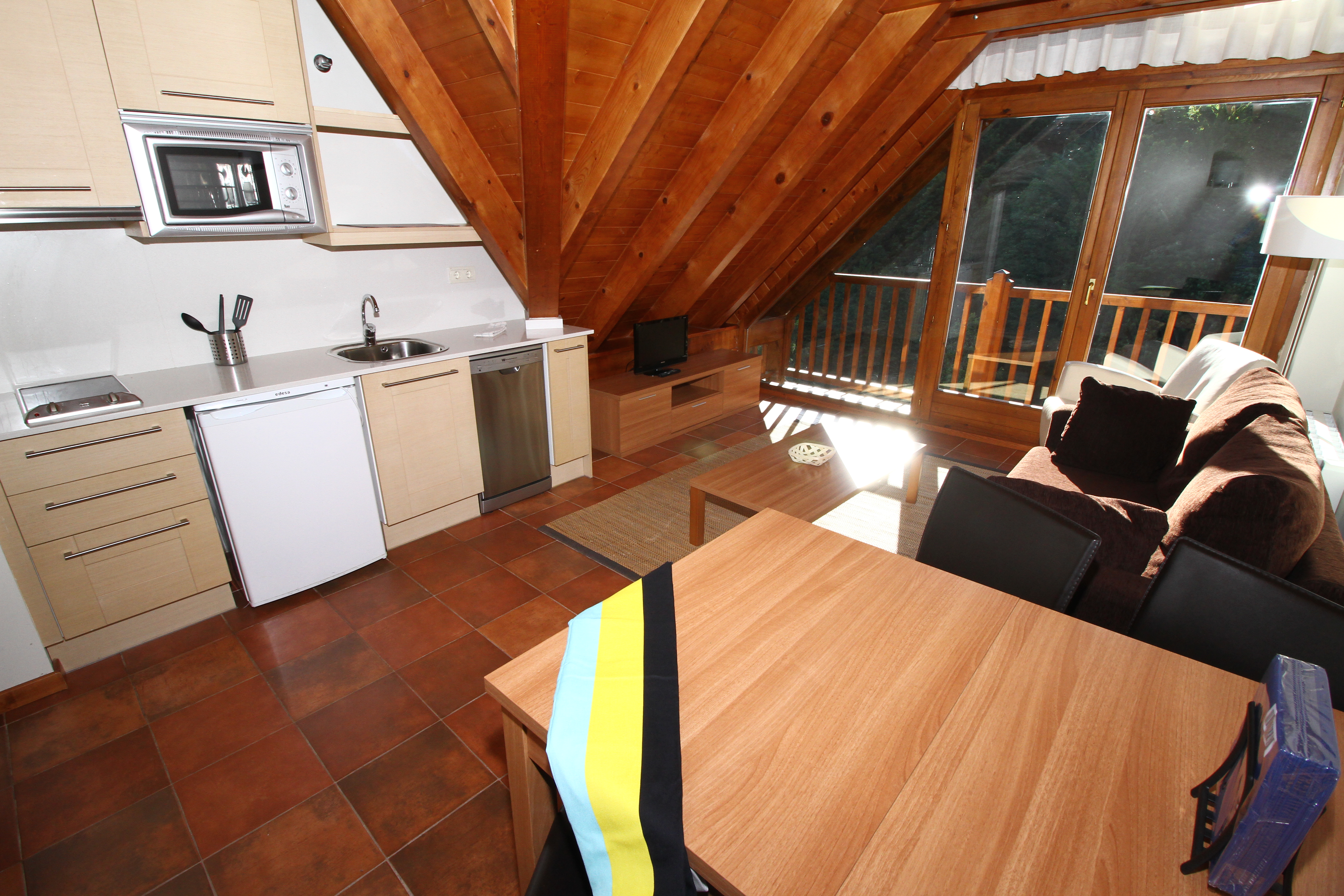 Sno Apartamentos Mont Romies Unhola 6/24
