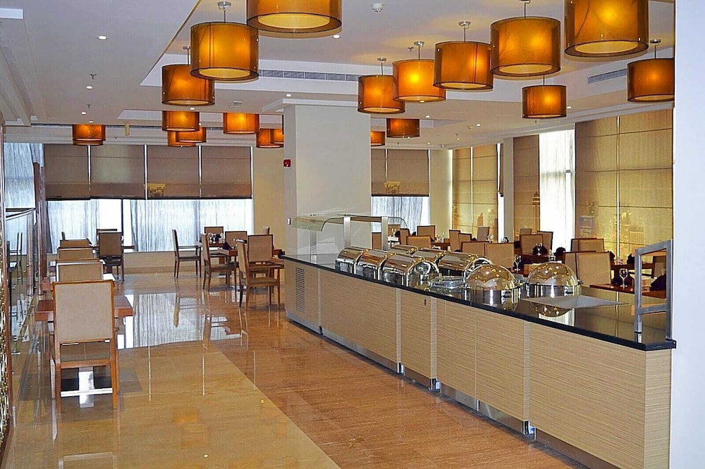 Wonder Palace Hotel 45/57