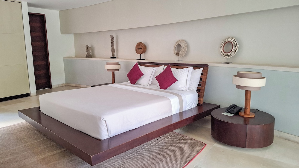 4 BEDROOMS, VILLA, PRIVATE POOL