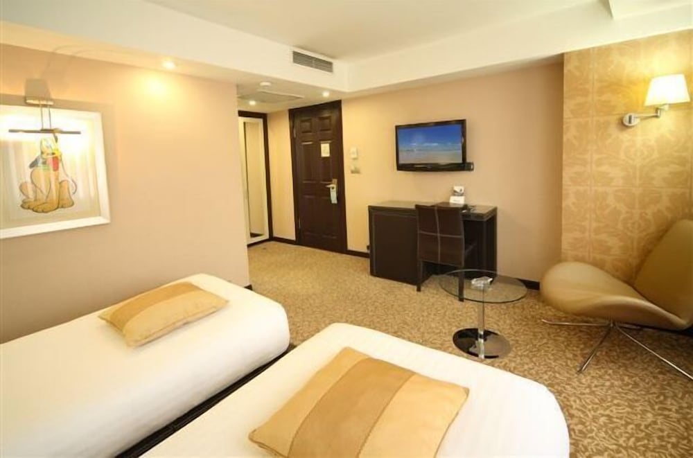 Cartoon Hotel 29/54