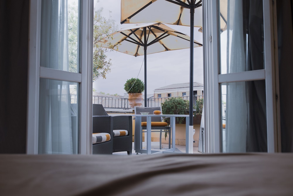 Fortyseven Boutique Hotel 7/63