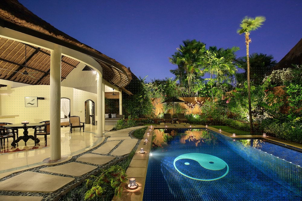 Impiana Private Villas Seminyak Hotel 7/44
