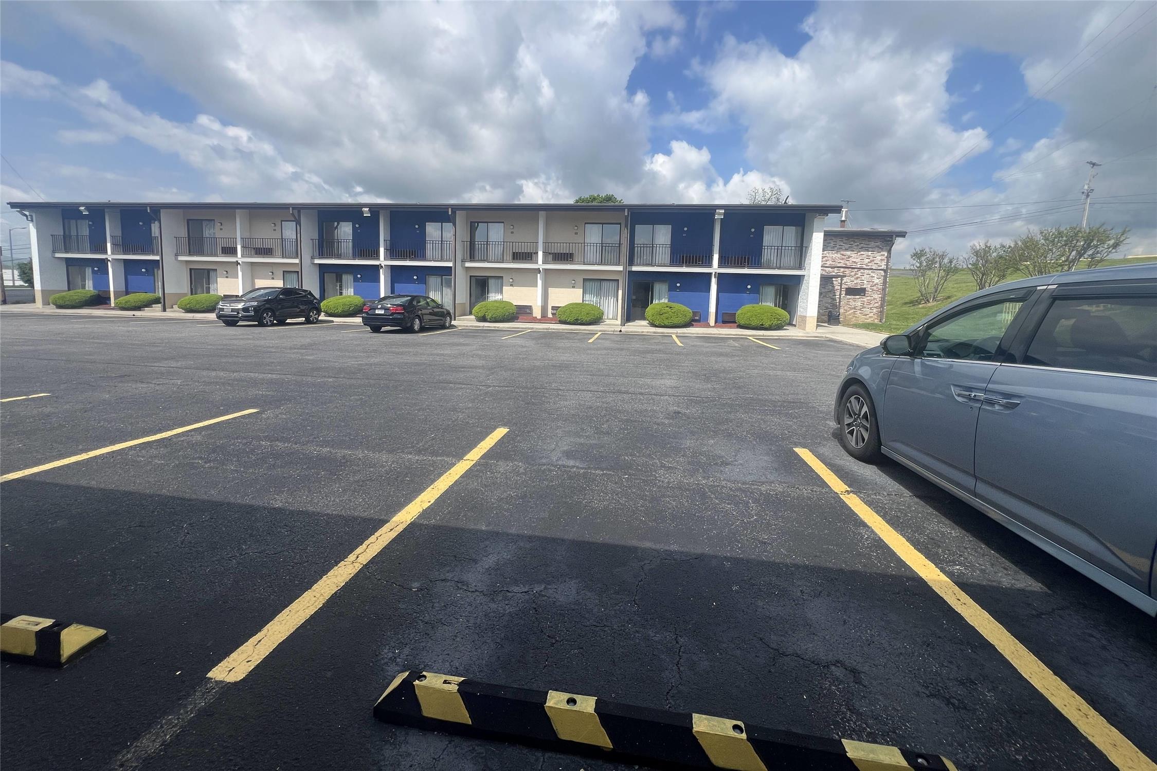 Travelodge By Wyndham Wytheville 38/43