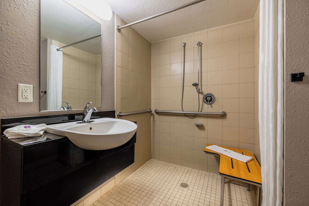 Motel6 Twin Falls, ID 43/43