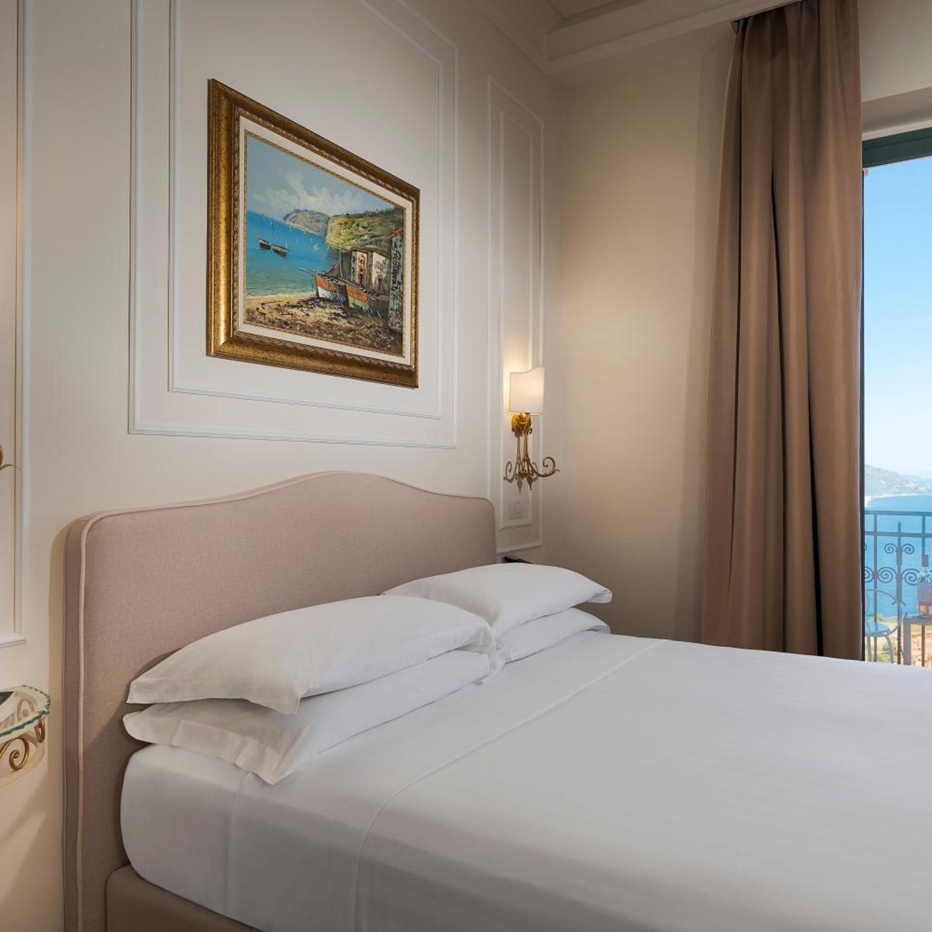 Superior, Double Bed, Sea View, Balcony