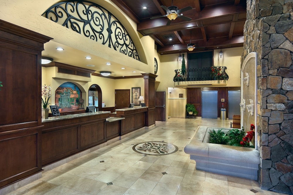 Oxford Suites Boise 5/39