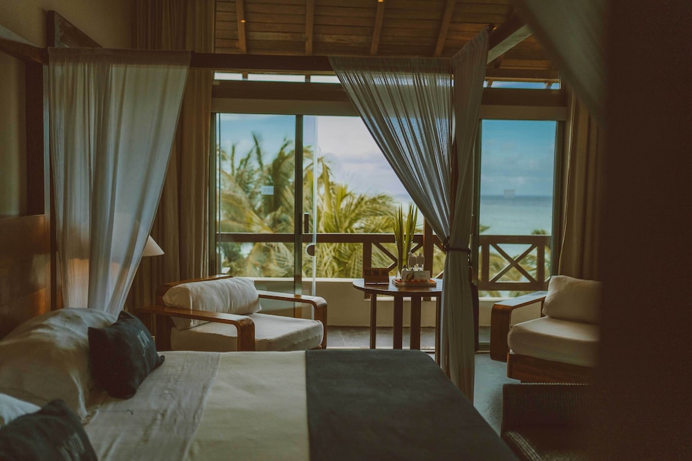 JASHITA HOTEL BOUTIQUE 38/84