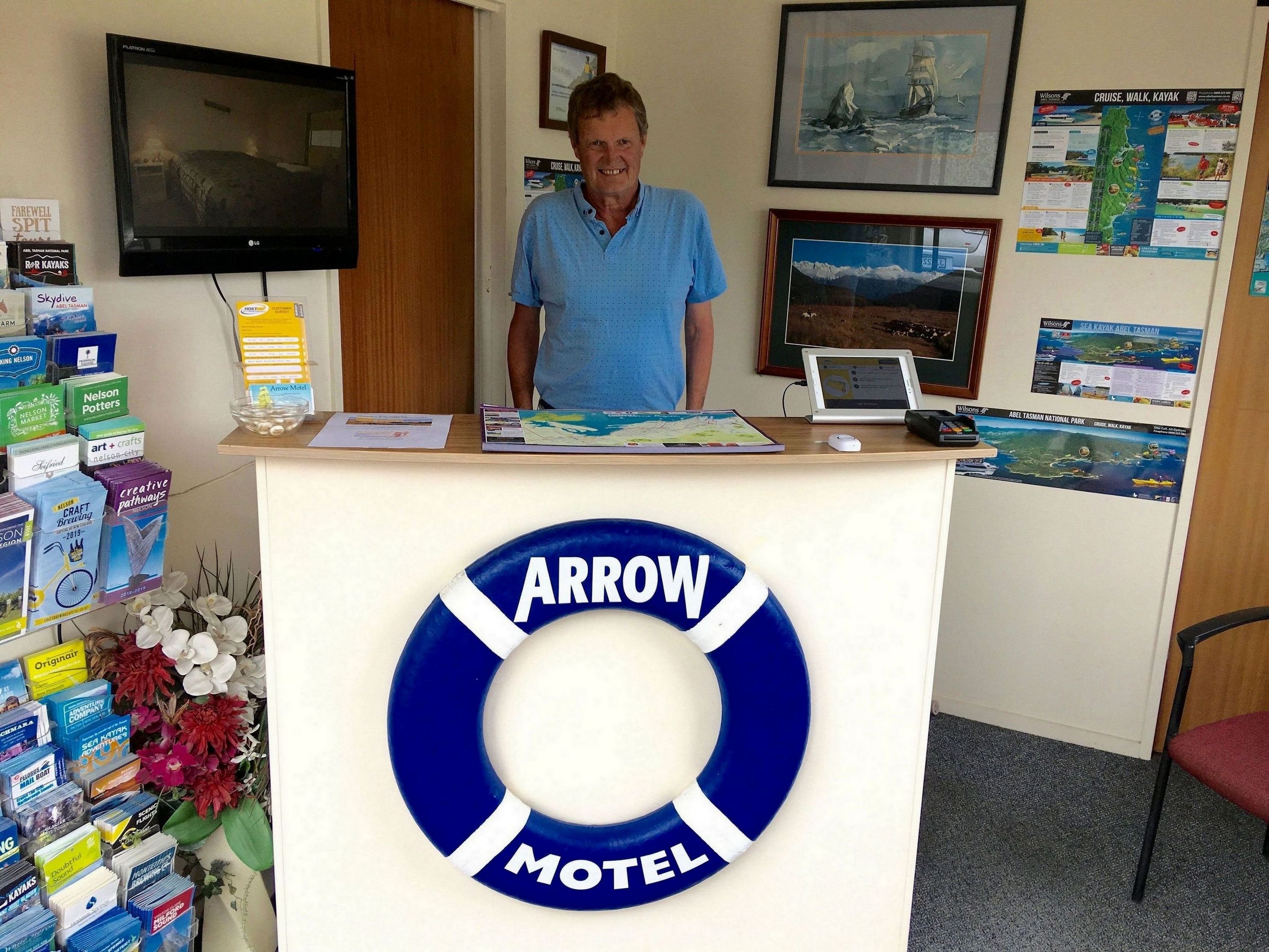 Arrow Motel 4/6