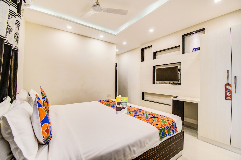 Fabhotel Corporate Crown Koramangala 11/32