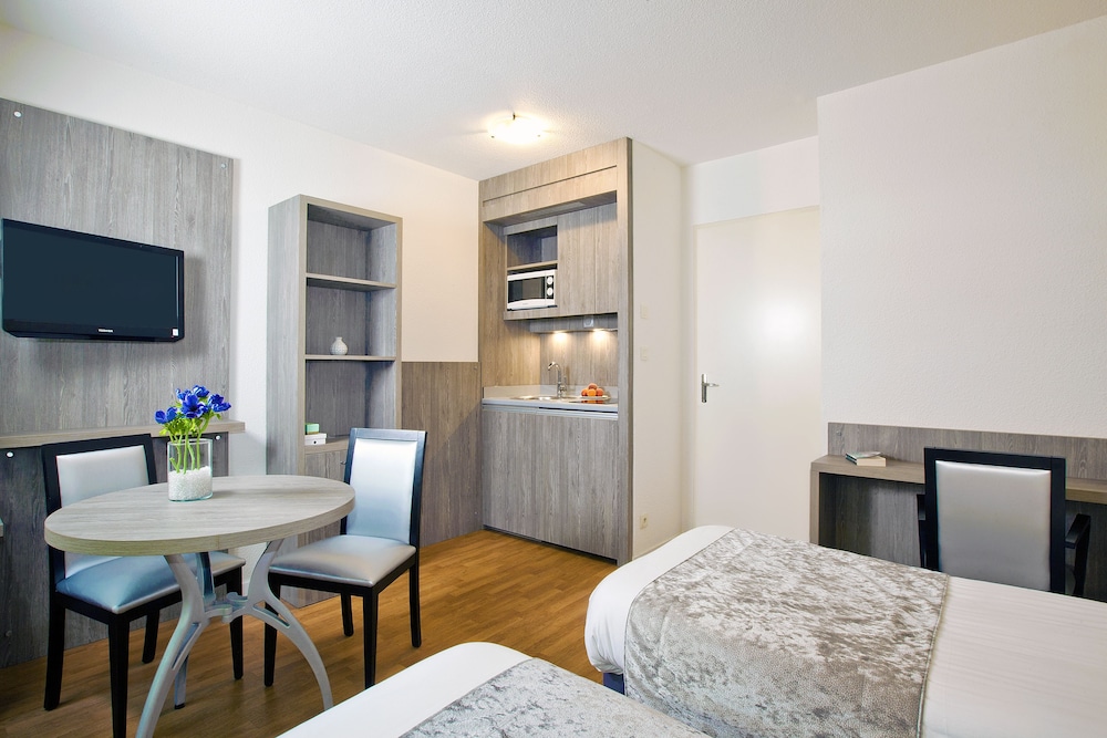 Sejours Affaires Reims Clairmarais 43/55