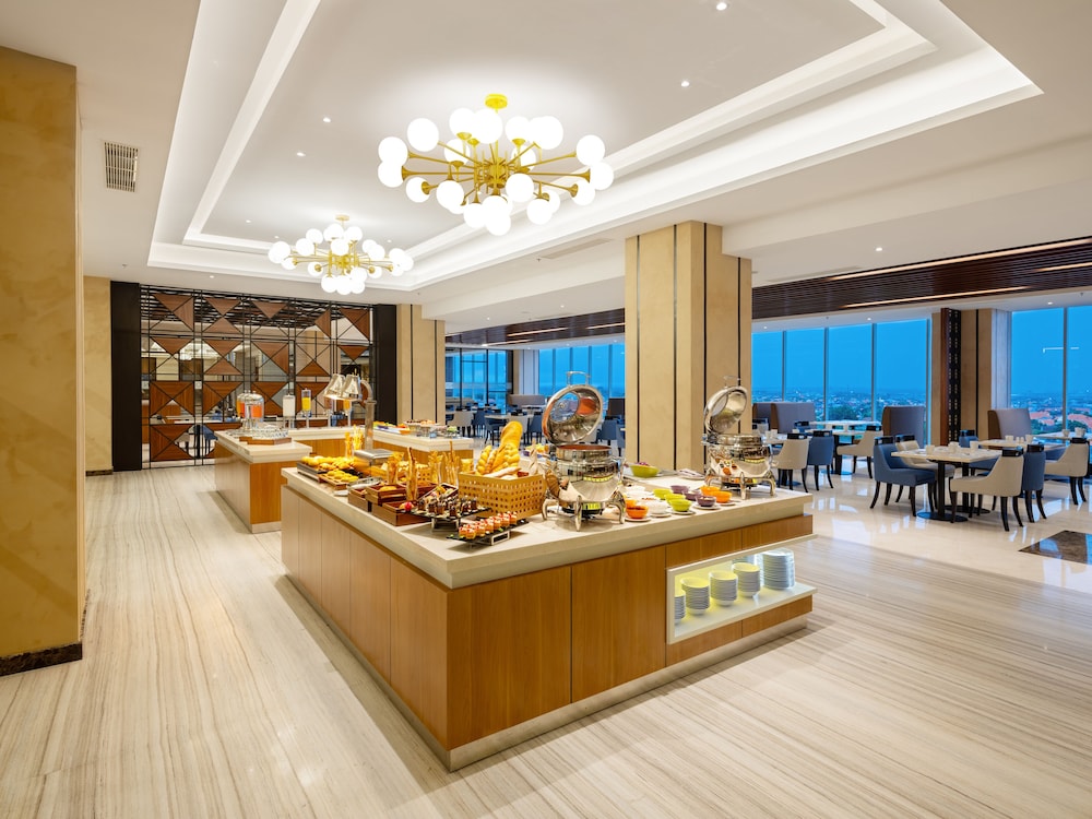 Aston Gresik Hotel & Conference Center 41/59