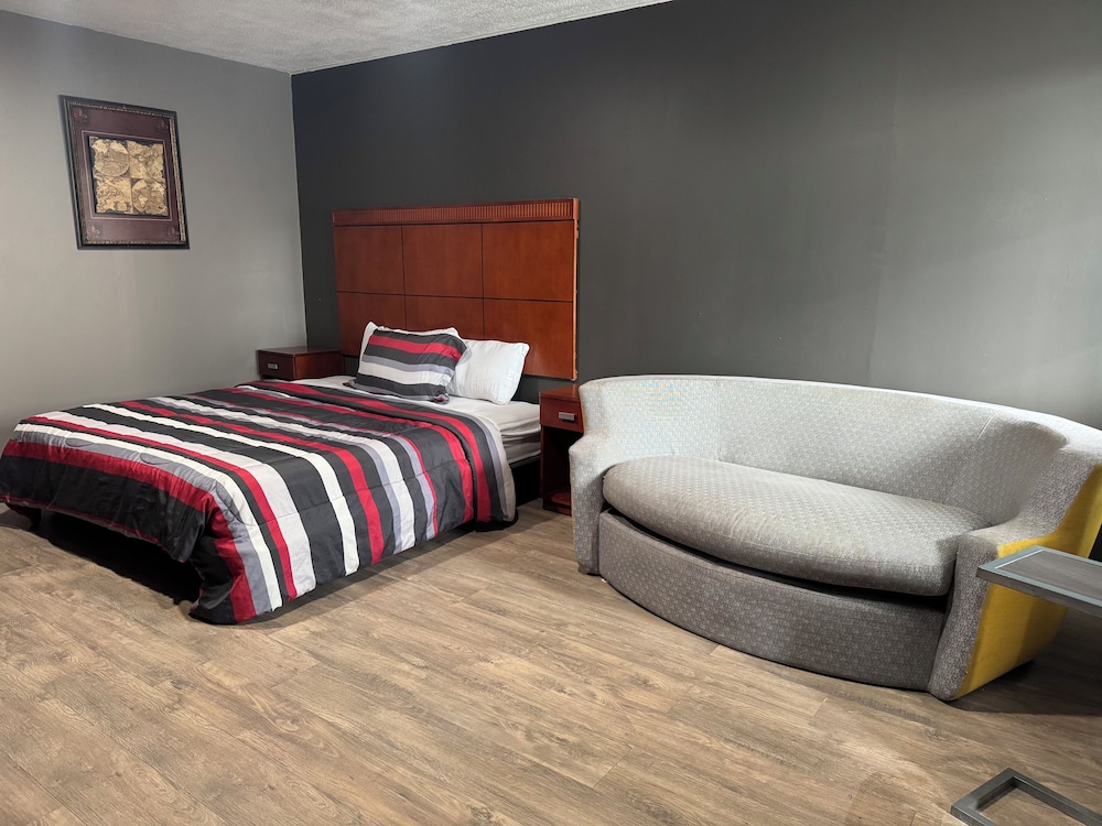 Budget Inn New Cumberland-Harrisburg-Hershey-York 10/39