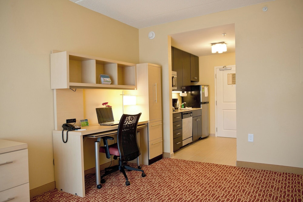 TownePlace Suites by Marriott Charlotte Mooresville 37/46