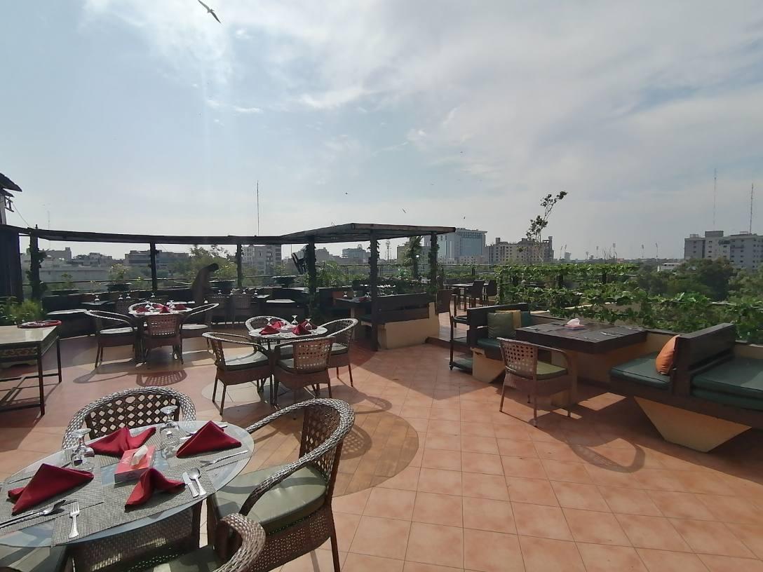Maisonette Hotels Resorts Lahore 26/28