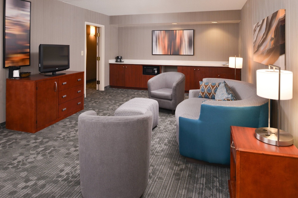 Courtyard by Marriott Charlotte Gastonia 37/45
