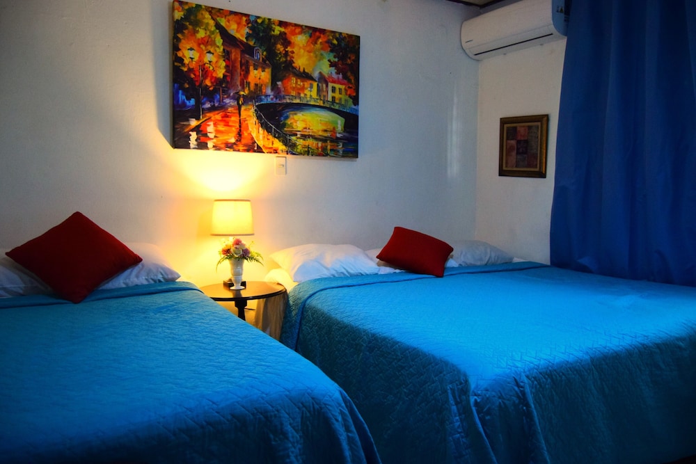 EXECUTIVE, DOUBLE BED, GARDEN VIEW, PRIVATE BATHROOM