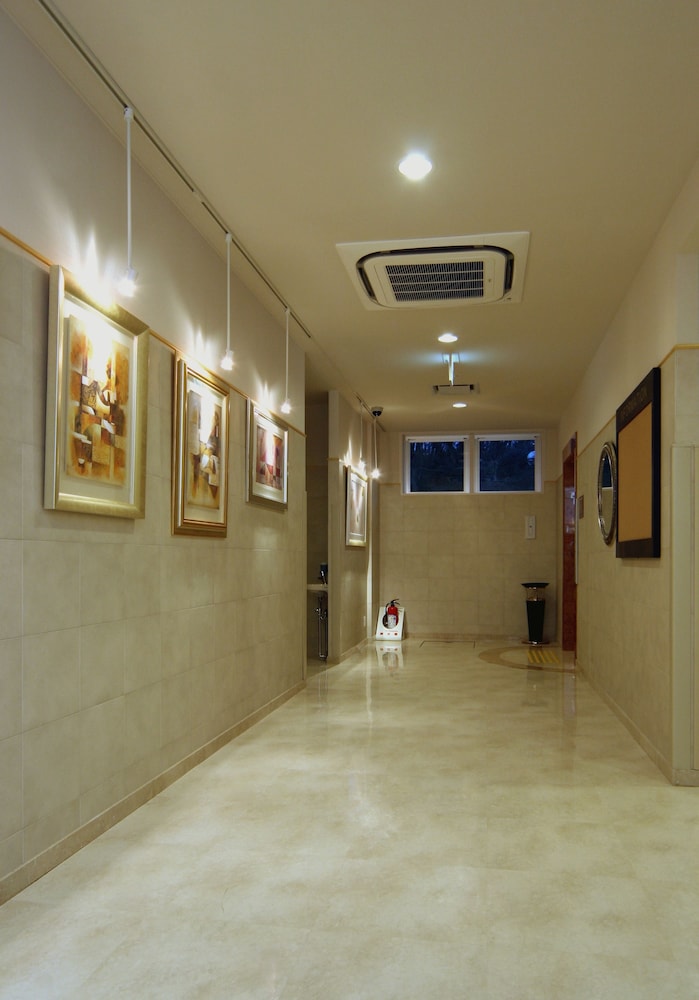 Laxio Inn 6/38
