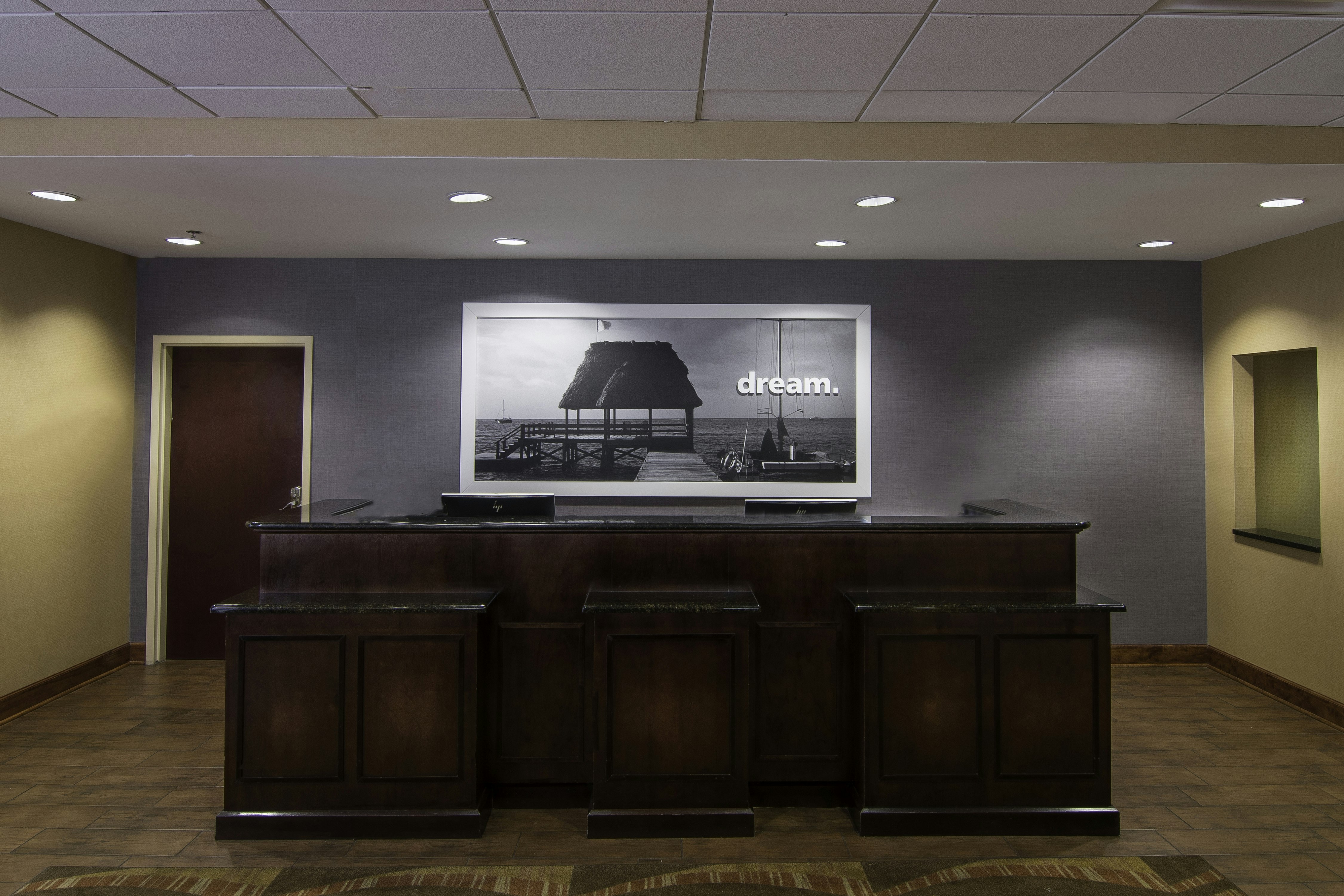 Hampton Inn Kingsland 9/67