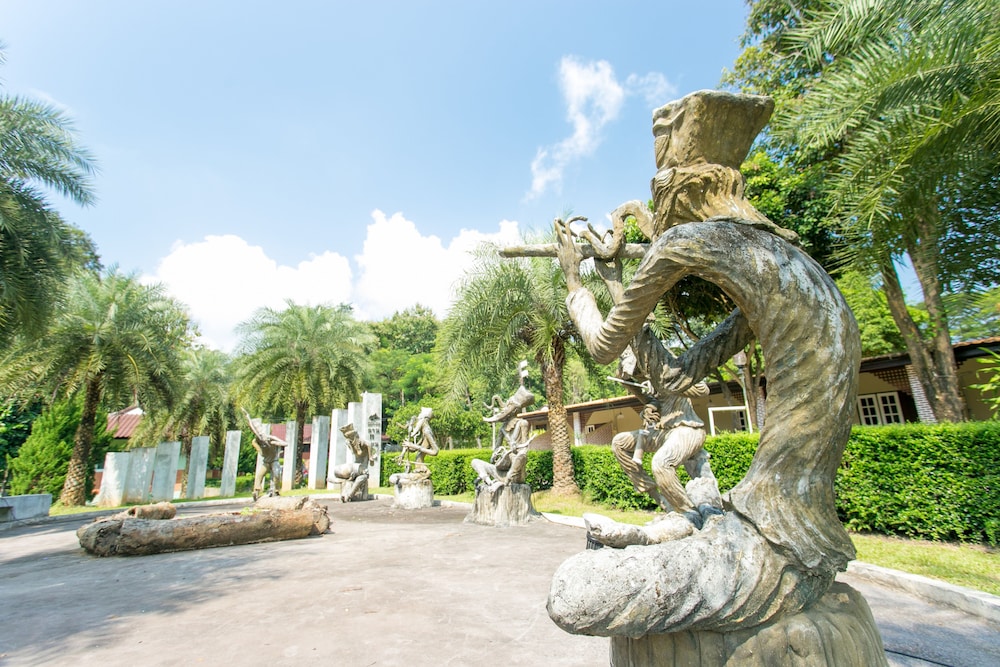 Forra Hill Resort 59/61