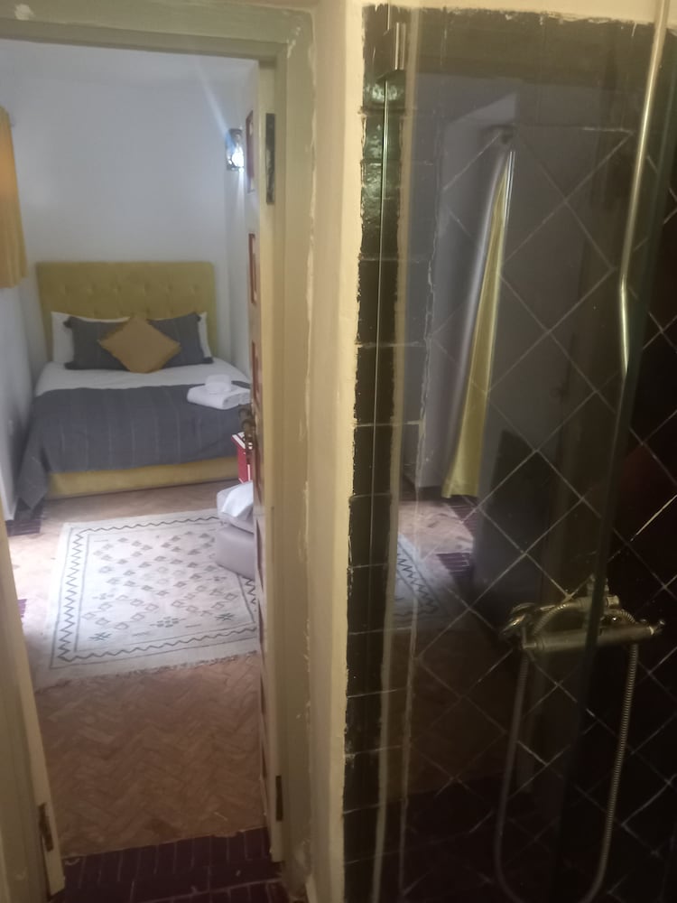 Riad Les Jardins des Lilas 55/57
