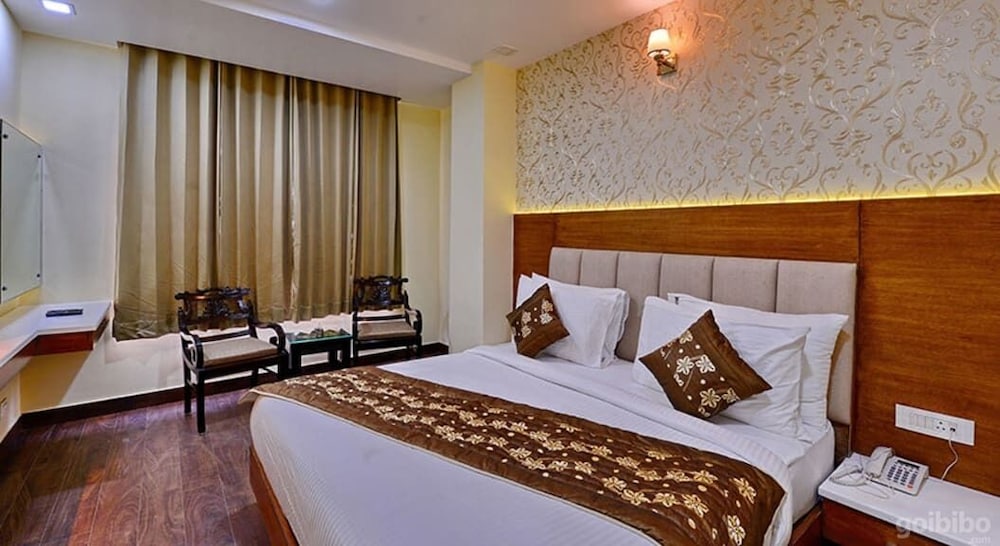 HOTEL GRAND HRIDEY 12/50