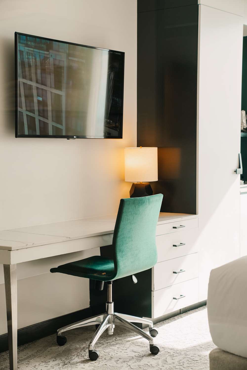 Room, King Bed, Peloton، Hotel 1000 Seattle 2/2