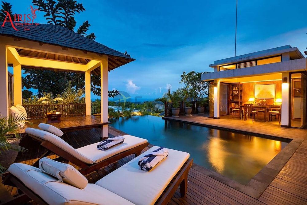 Aisis Luxury Villas And Spa 7/45