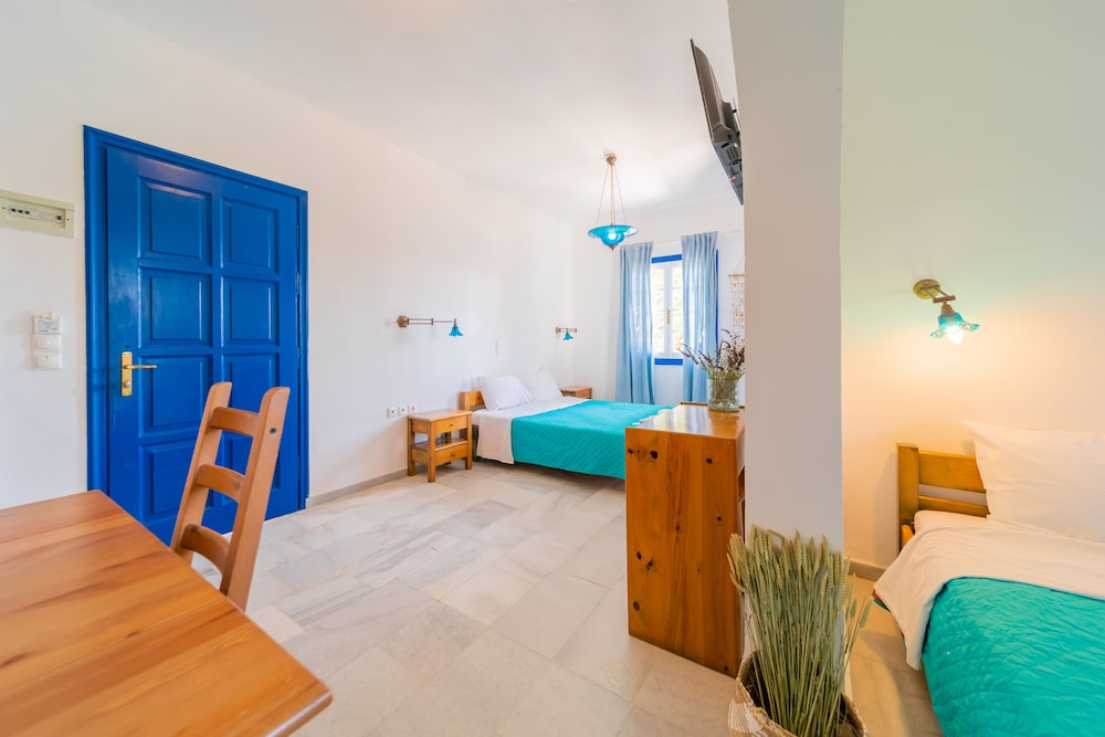 Antonina Hotel Apartments 15/50