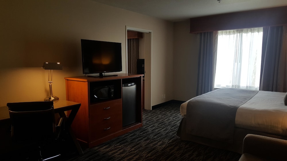 Best Western Plus Mountain View Auburn Inn 12/38