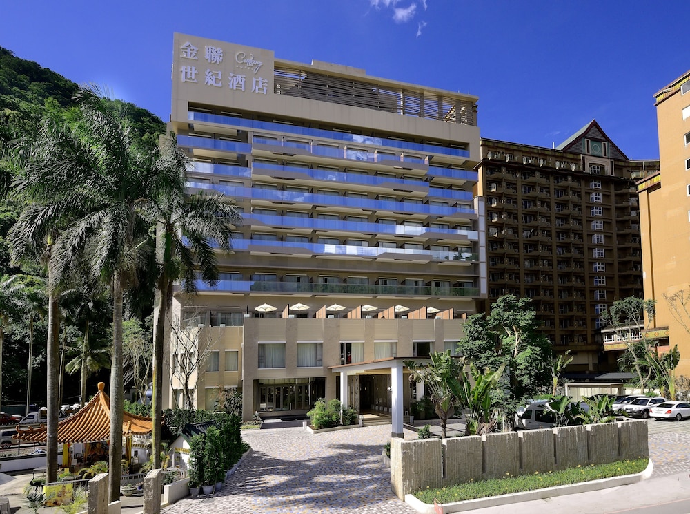 Century Hotel 4/75